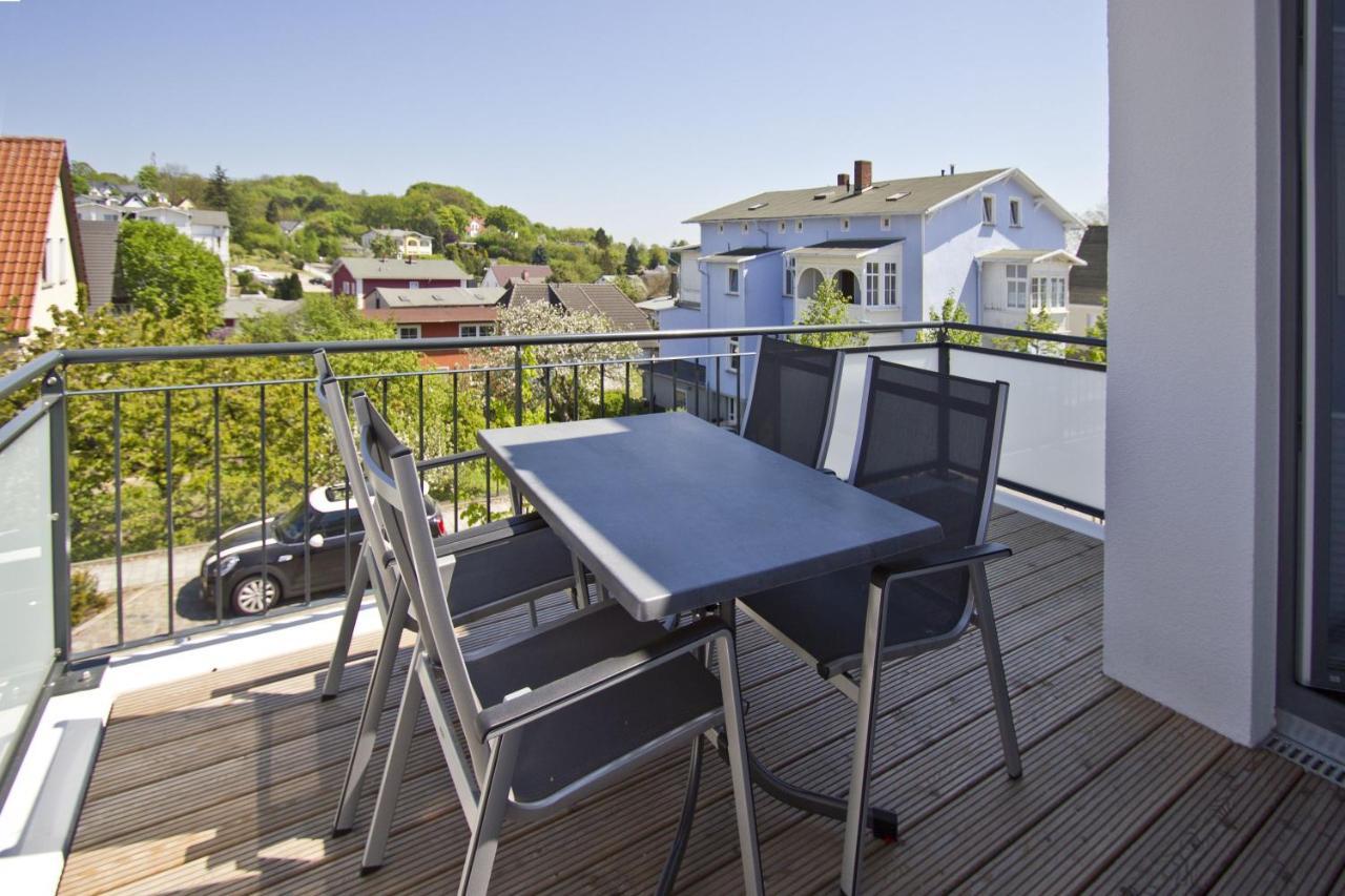 Zentrale Fewo Mit Balkon, Gratis Nutzung Vom Ahoi Erlebnisbad Und Sauna In Sellin - Villa Anni Fewo 05 Goehren  Exterior foto